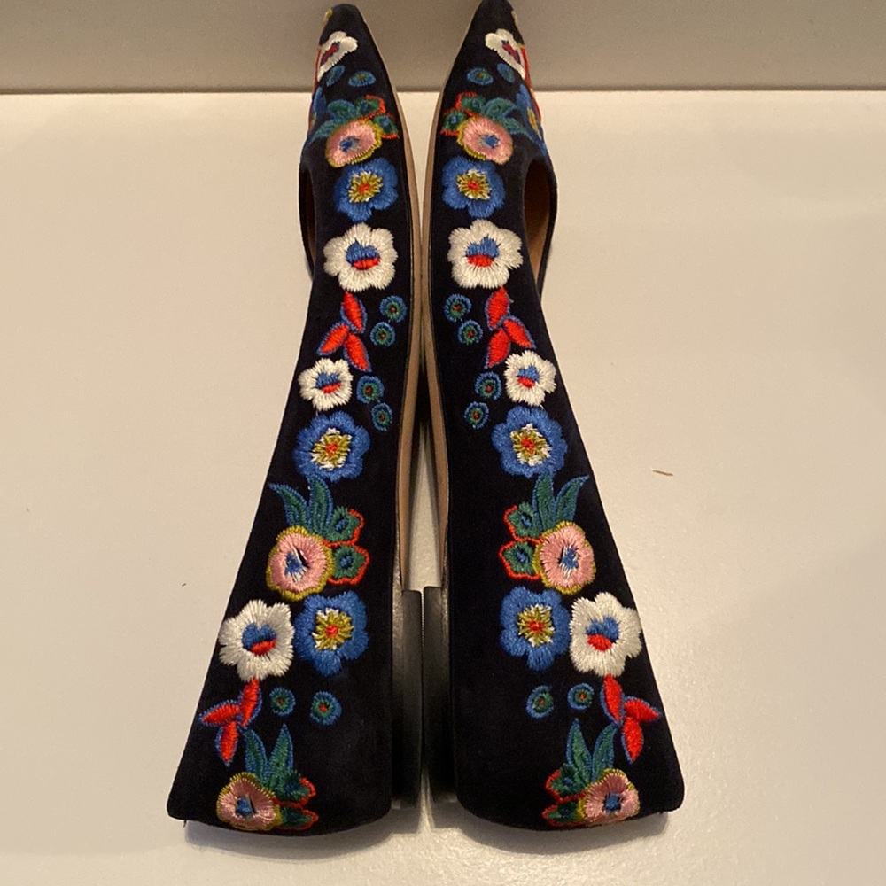Tory Burch Black Pointed Toe Floral Embroidered Flats - Picture 3 of 6